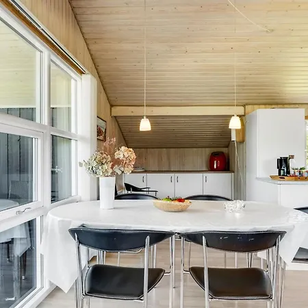 Feriehus Guja - 1km From The Sea By Interhome *